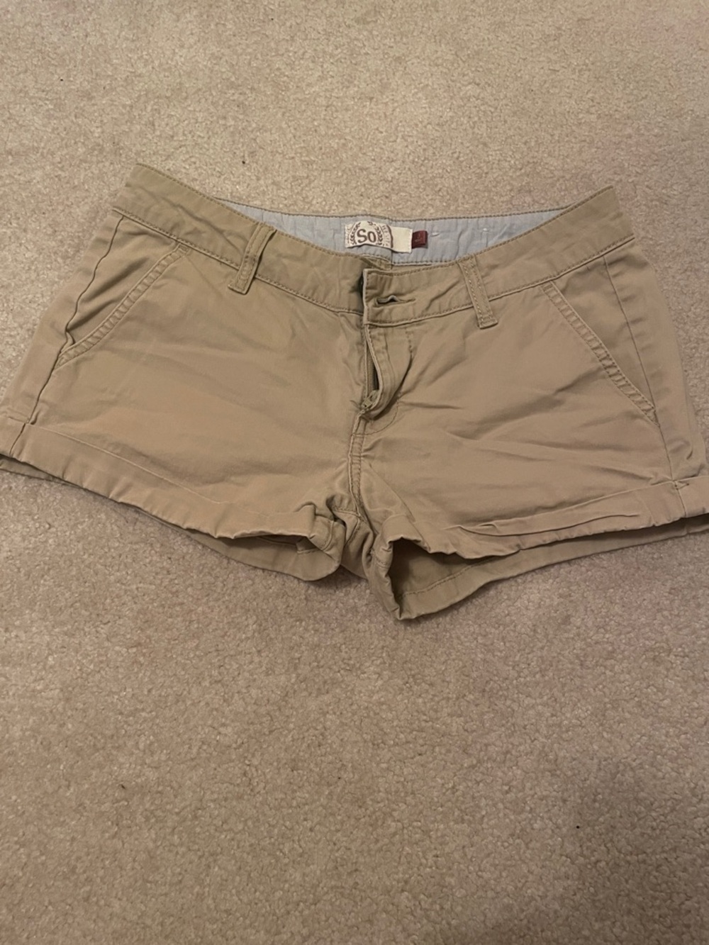 SO Tan Casual Low-Rise Jean Shorts